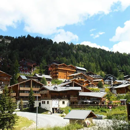 Les Du Cocoon - Pierra Menta 1 Mae-1641 샬레